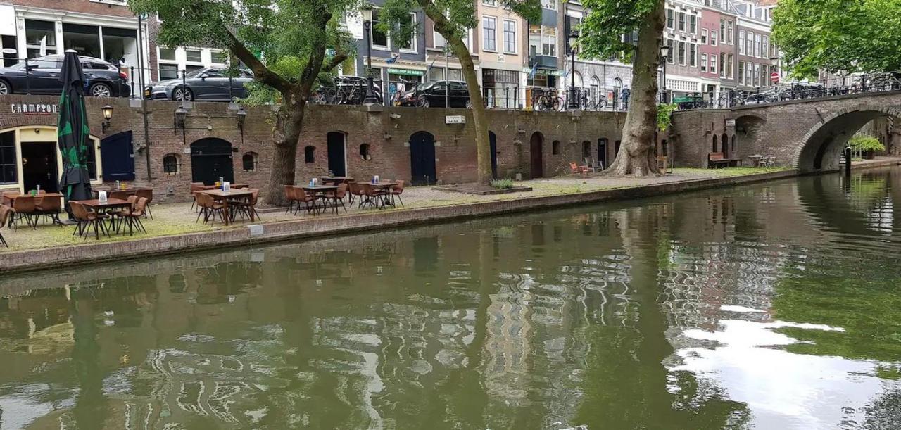 Apartment Werfkelder Aan De Oudegracht Utrecht