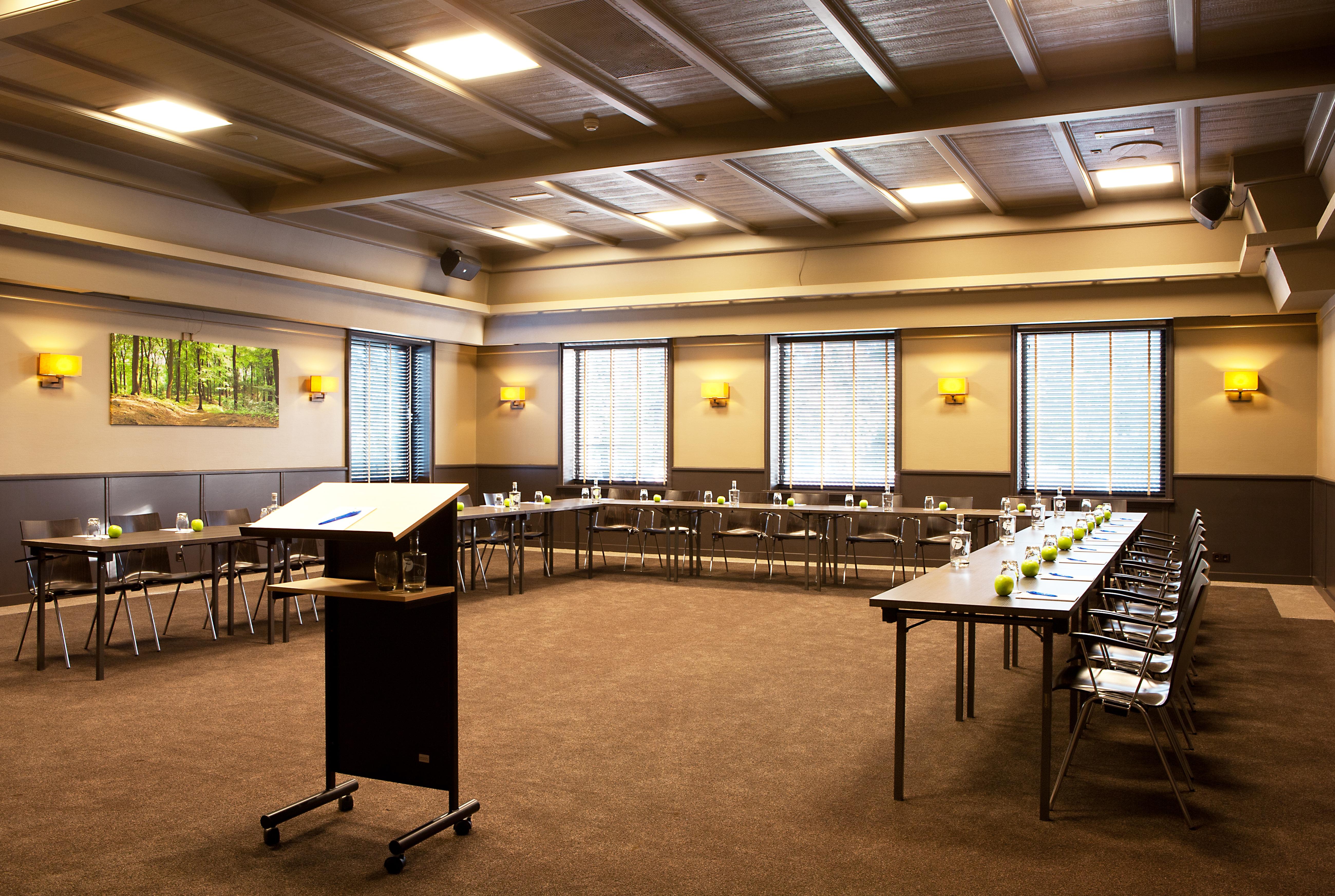 Fletcher Hotel-restaurant Het Witte Hotel 4*