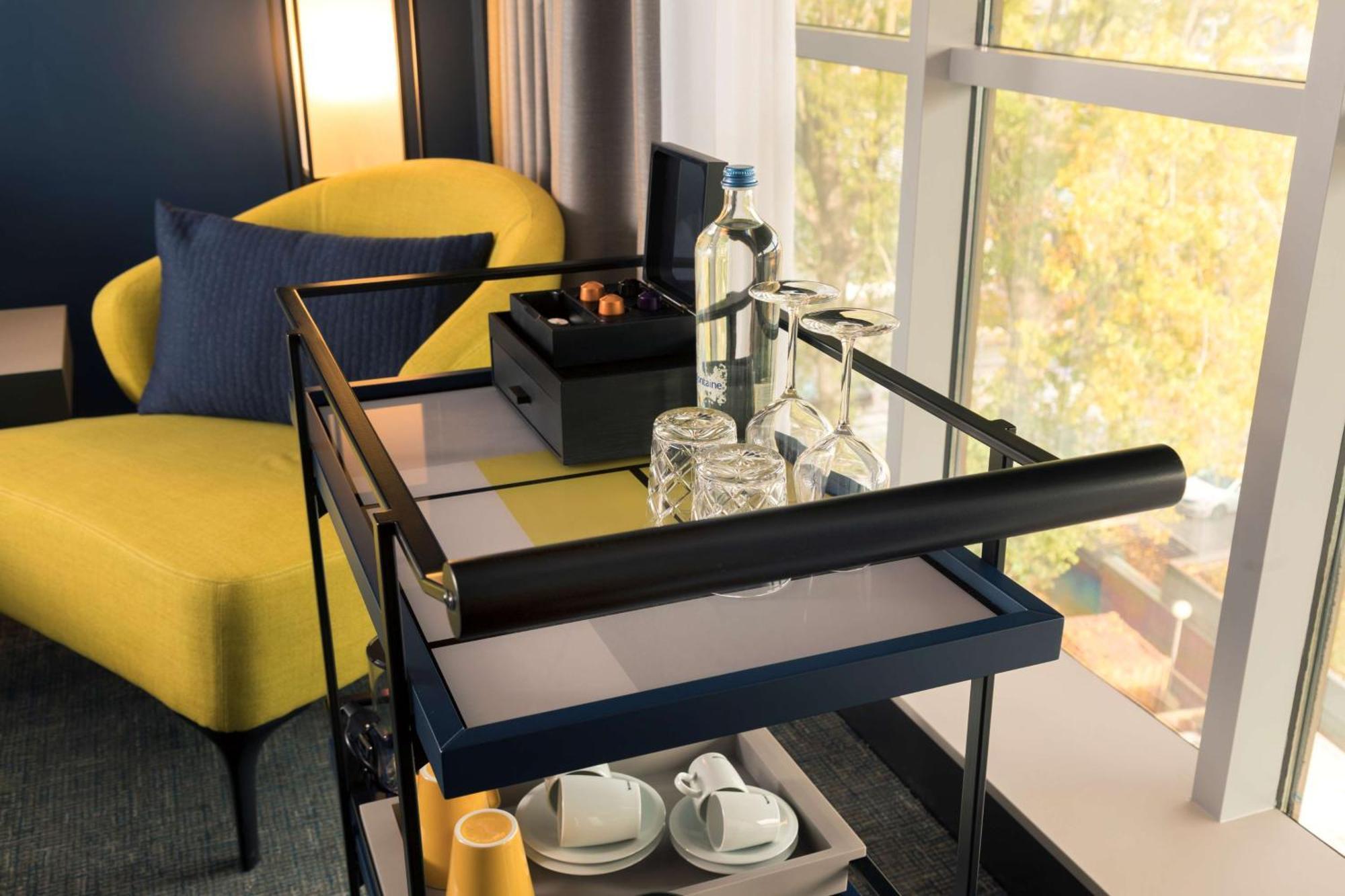 Park Plaza Hotel 4*
