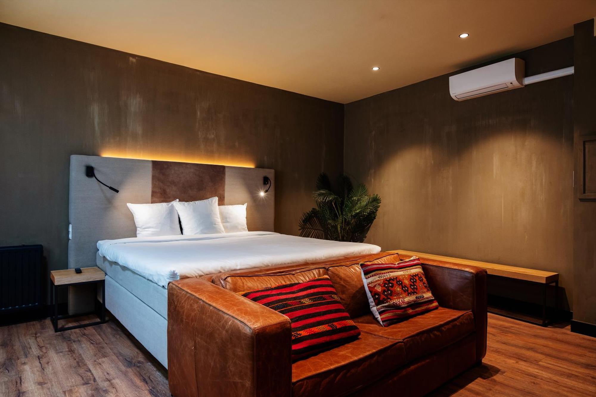 Hotel Center 4*