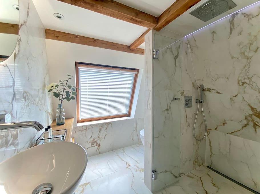 Cosy Penthouse With Rooftop Canalhouse-majestic Căn hộ Utrecht