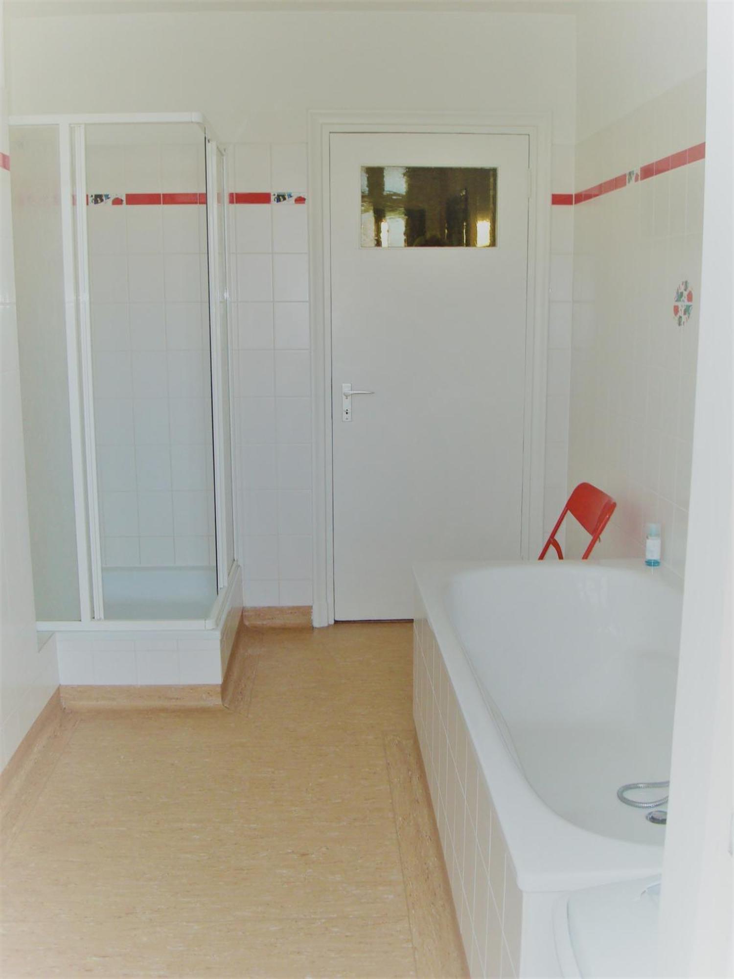 Guest house Historic Canal House In Residential Area *
