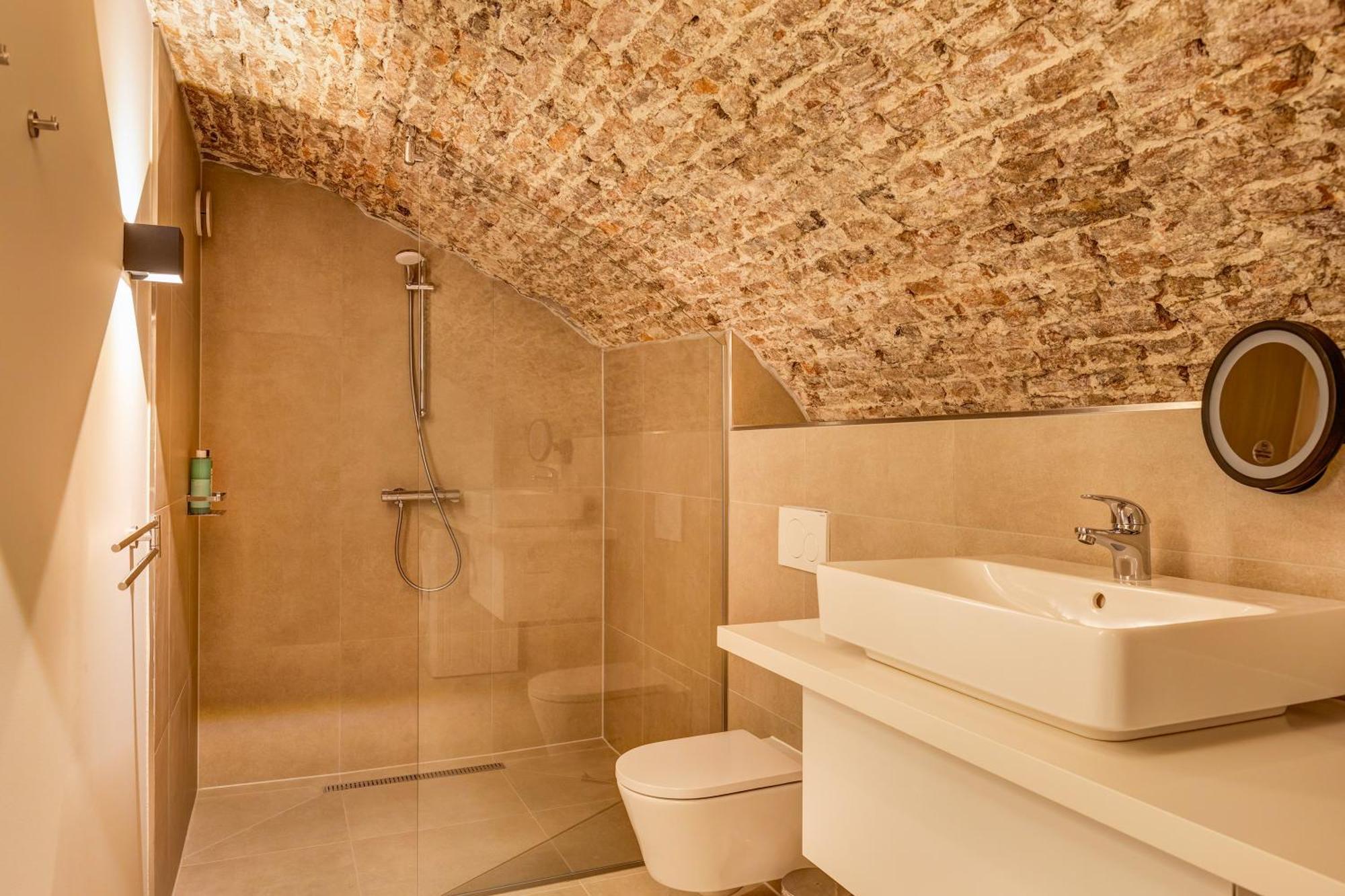 Holiday home Luxurious Renovated In Center With View On The Old Canal *