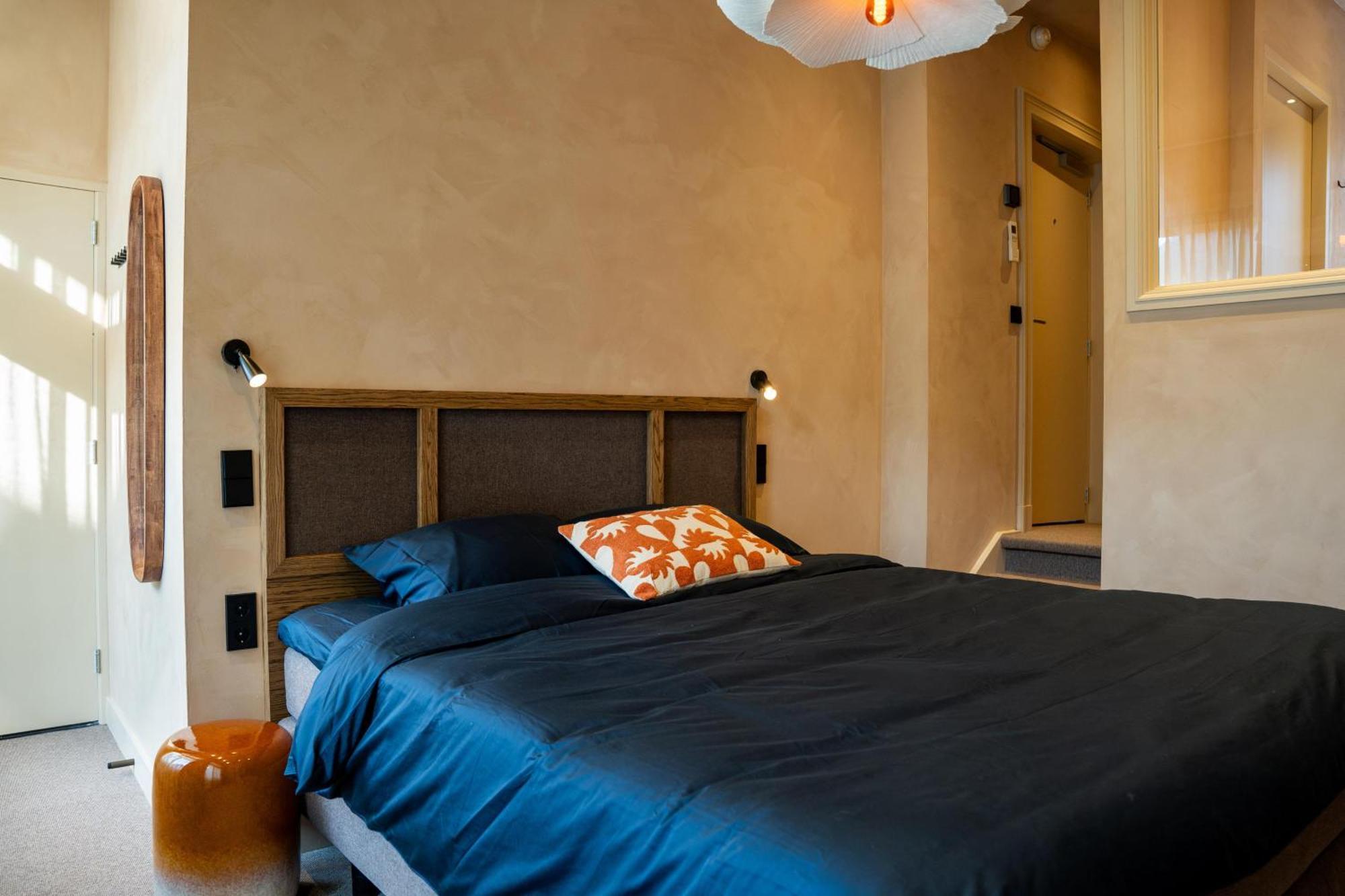 Leo Leo Hotel *