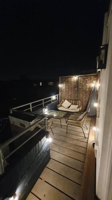 Luminous - Juliana Park Free Parking Apartment
