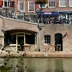 Slapen onder de Dom