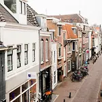 Sleeping Beauties - Neude Apartments