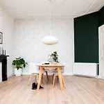 Sleeping Beauties - Neude Apartments
