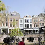Canal Apartments By H.C.A