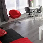 Van Dijk Apartments