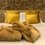 Loft 188 Stylish & Luxury Apartment Hotel