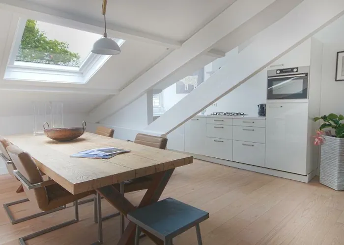 Zocher Apartment