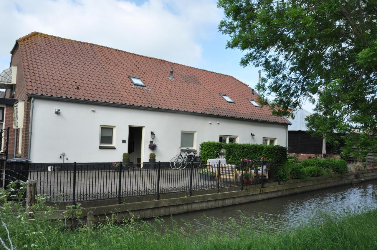 Johannahoeve Bed & Breakfast