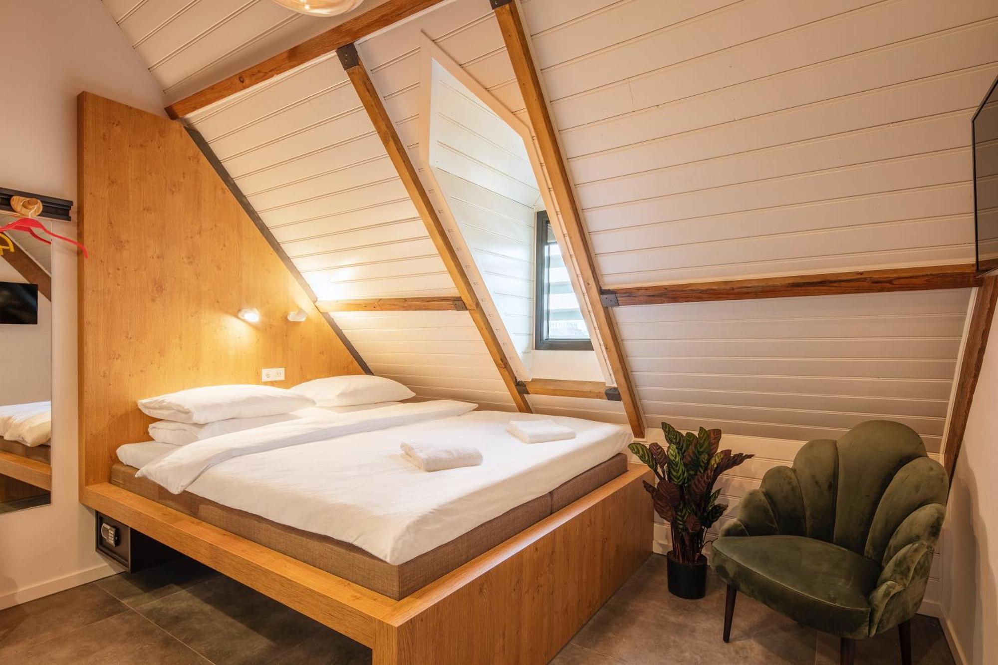 Bunk