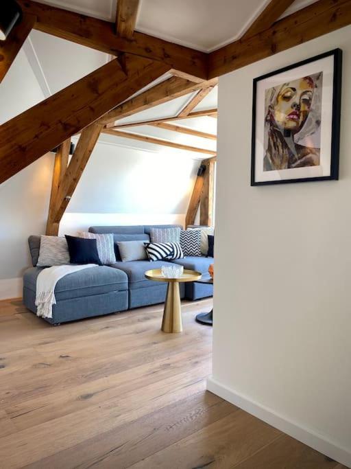 Cosy Penthouse With Rooftop Canalhouse-majestic *