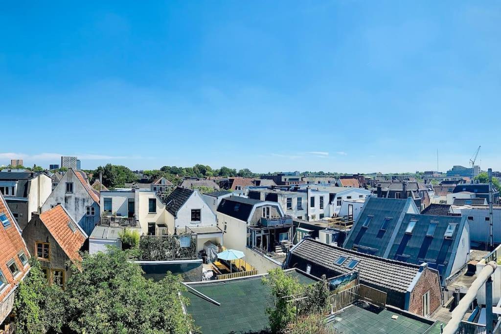 Cosy Penthouse With Rooftop Canalhouse-majestic Apartment Utrecht