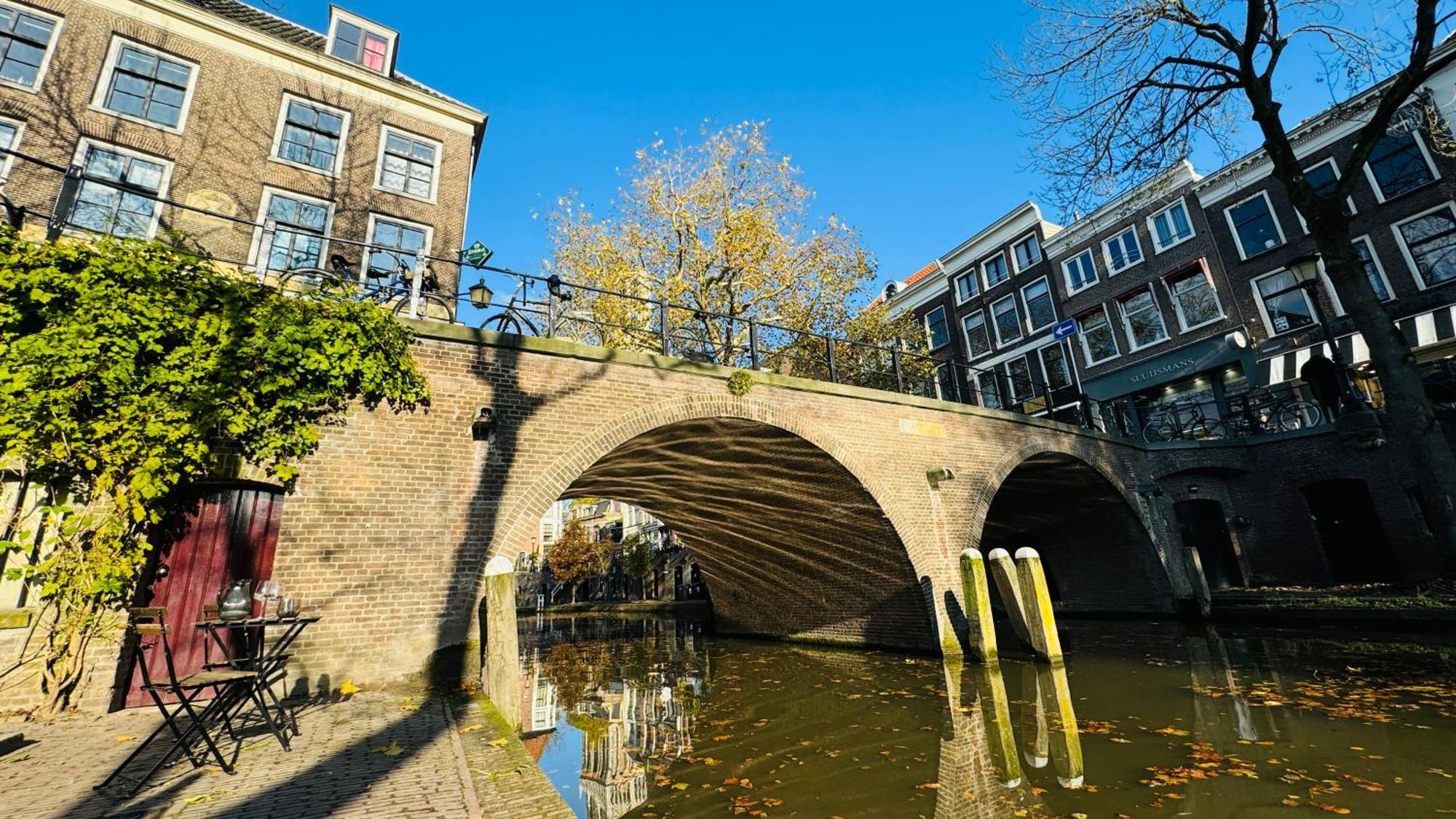 The Stork - In Luxe Logeren Aan De Oudegracht, Centrum *