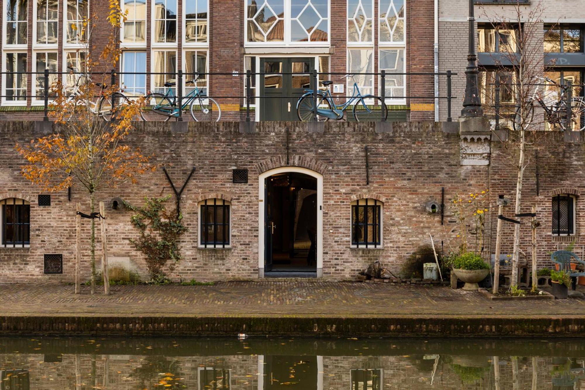 Luxurious Canal In A Location Holiday home Utrecht