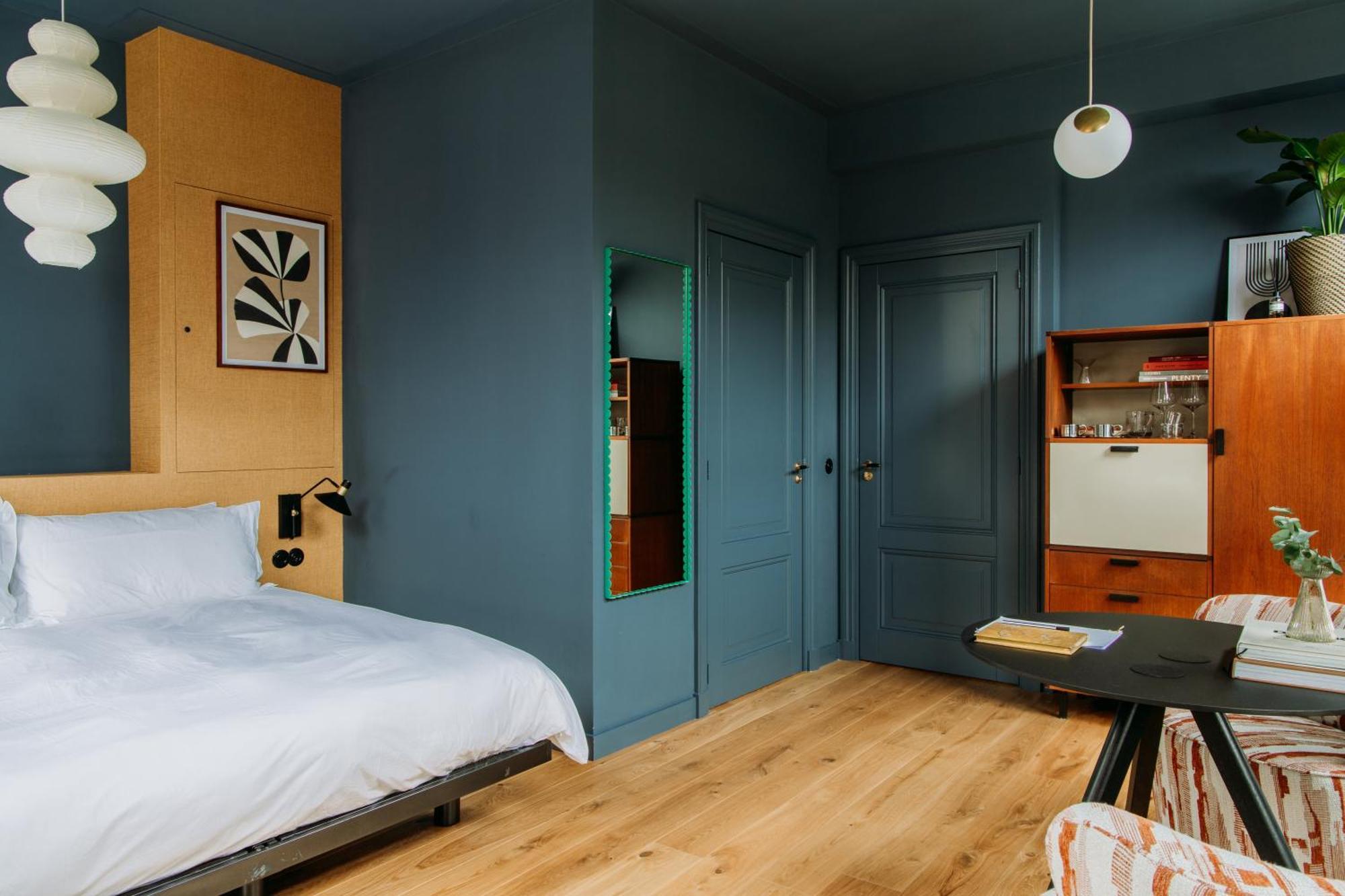 Lelou Bed & Breakfast *