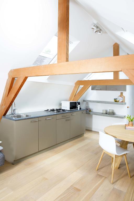 Apartment Canal By H.c.a