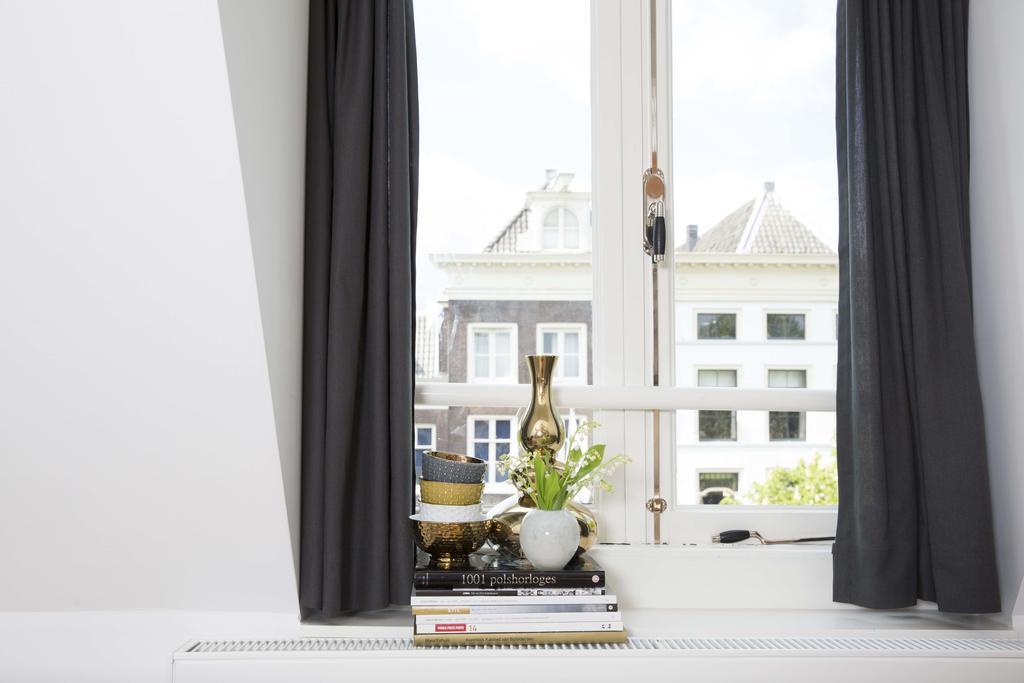 Apartment Canal By H.c.a Utrecht