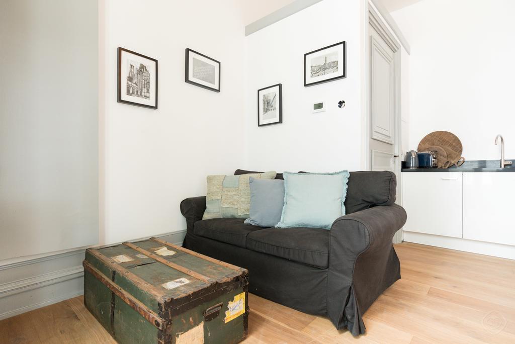Domstad Apartment *