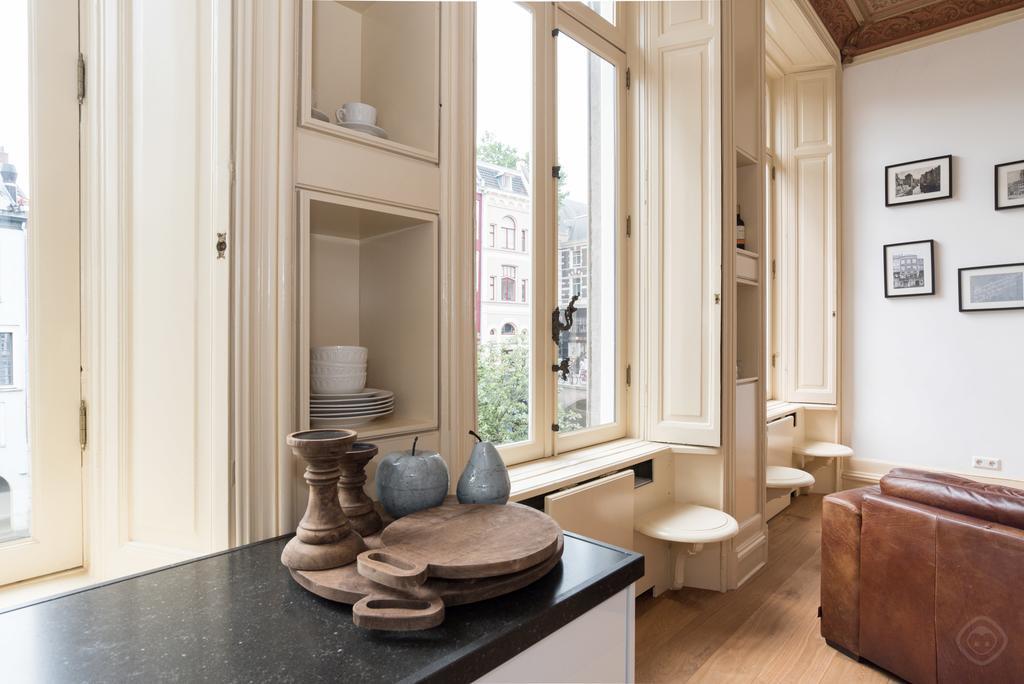 Domstad Apartment *