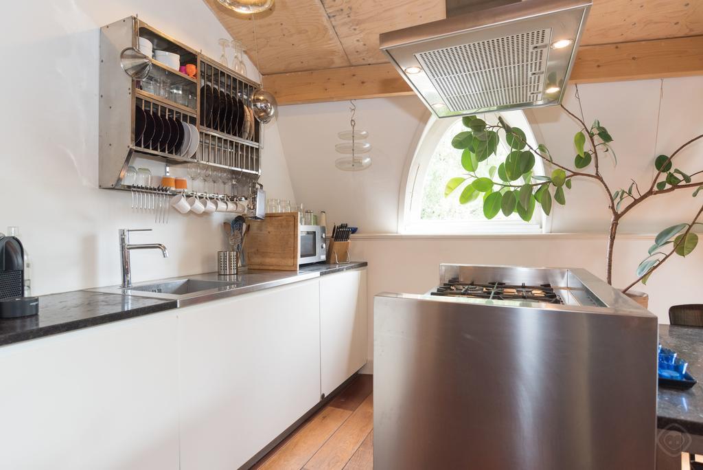 Superior Leidsekade Studio Apartment