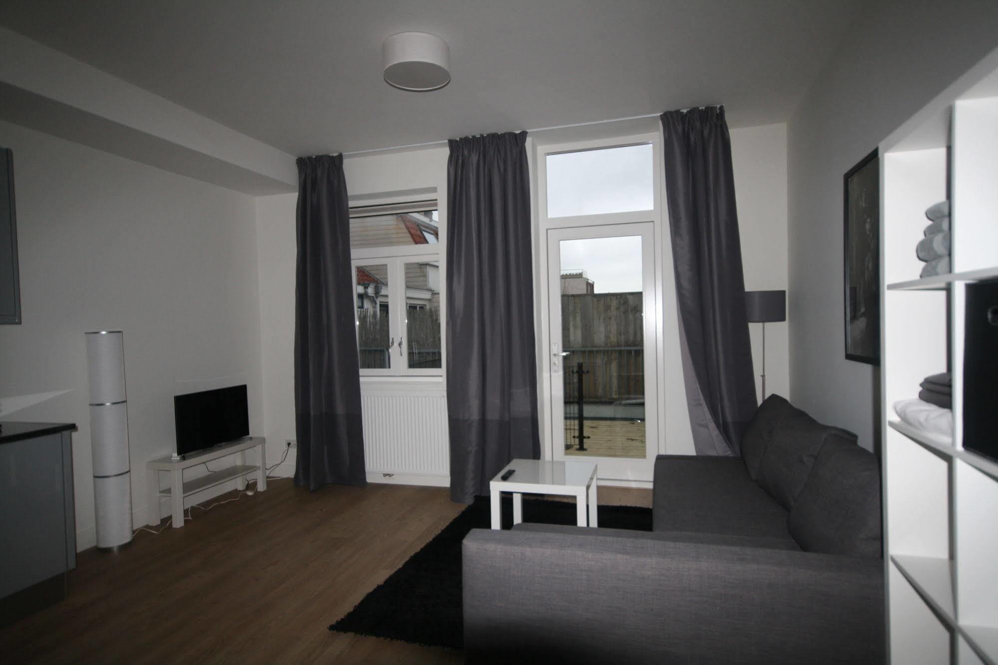 Luxury Ll Apartment