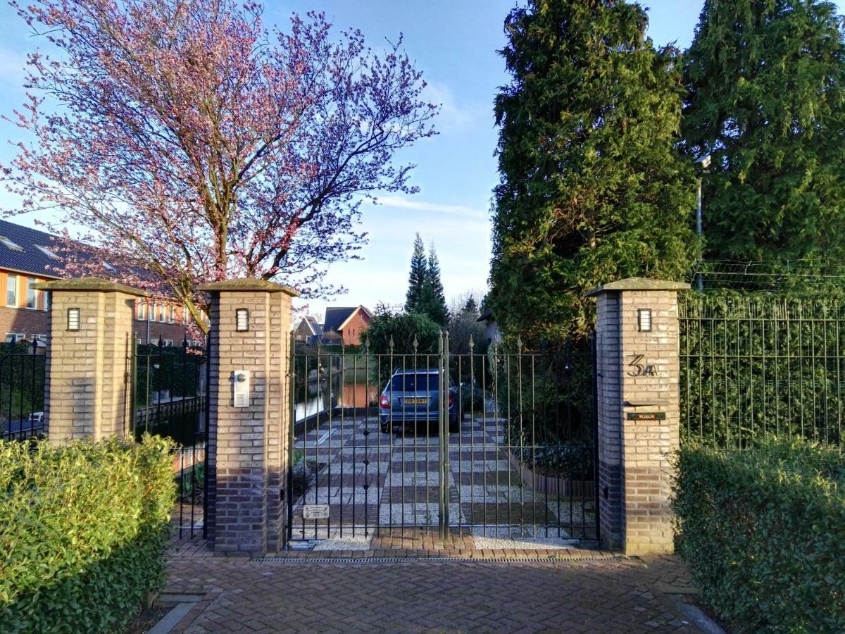Eschersingel Home Guest house