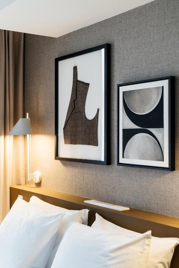 The Hunfeld 4*