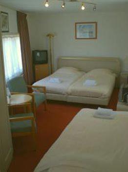 Hotel Economy 2*