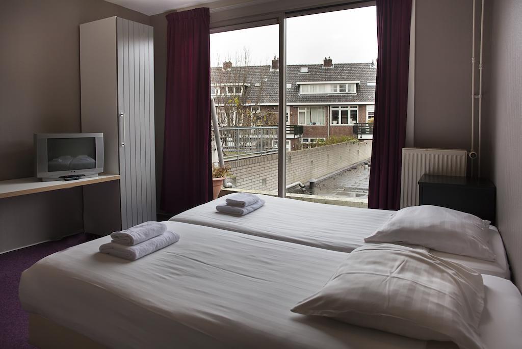 Hotel Economy 2*