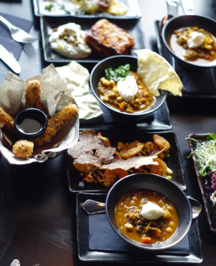 Khách sạn Badhu 2*